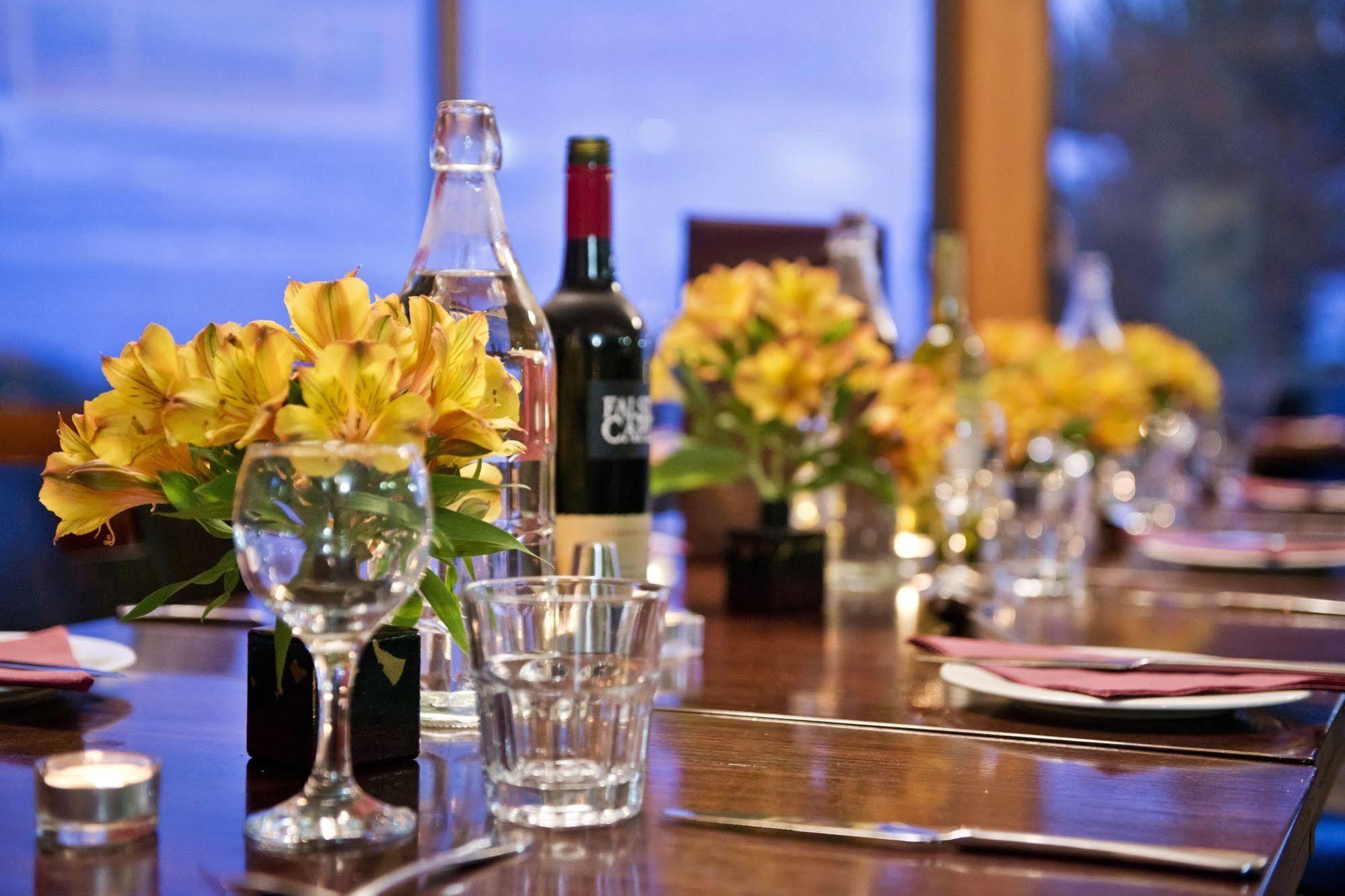 Kangaroo Island Seaside Inn Кінгскот Екстер'єр фото